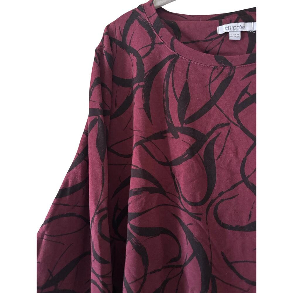 Chico’s Size 3 XL Burgundy Black Abstract Print Long Sleeve Knit Top Stretch - Picture 6 of 10